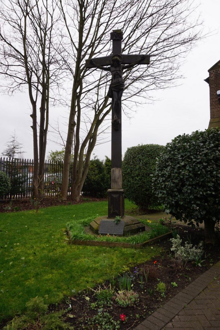 Cruficix Memorial, St Mary’s Church, Sculcoates, Hull | Kingston upon ...